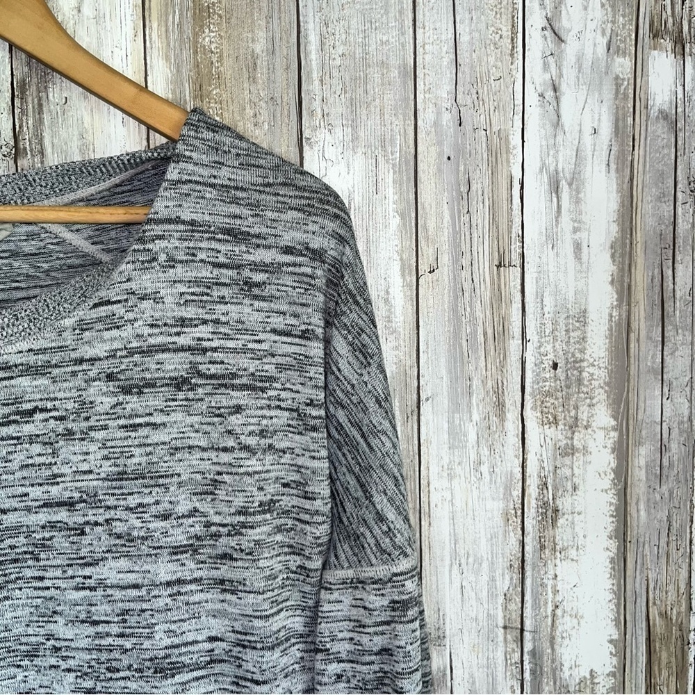 Athleta Blissful Space Grey Sweatshirt - Picture 5 of 7